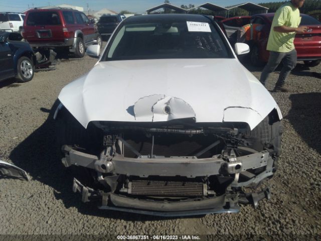 55SWF4JB6FU065735 Mercedes-Benz C-class C 300
