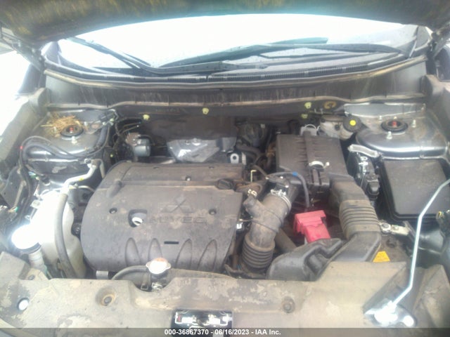 JA4ARUAU2MU031374 Mitsubishi Outlander Sport Se