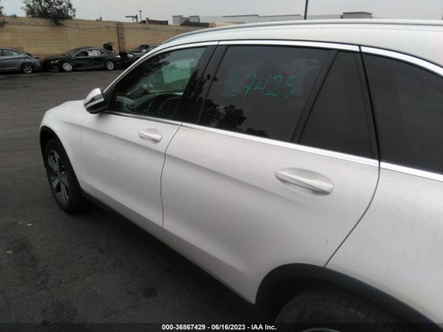WDC0G4JB4HF135455 Mercedes-Benz Glc Glc 300