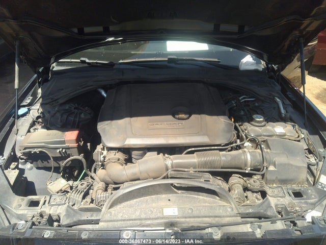SAJAD4FN9JCP33572 Jaguar Xe 20d Premium