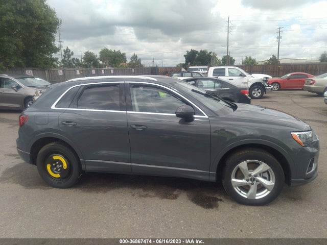 WA1AUCF38M1135264 Audi Q3 PREMIUM