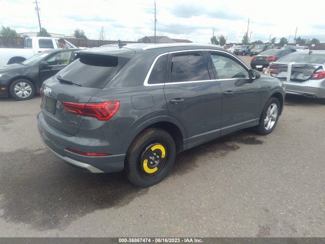 WA1AUCF38M1135264 Audi Q3 PREMIUM