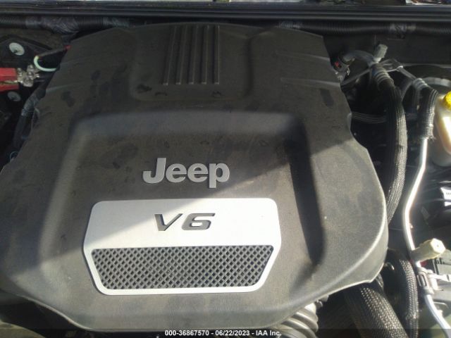 1C4BJWDG2HL503037 Jeep Wrangler Unlimited Sport