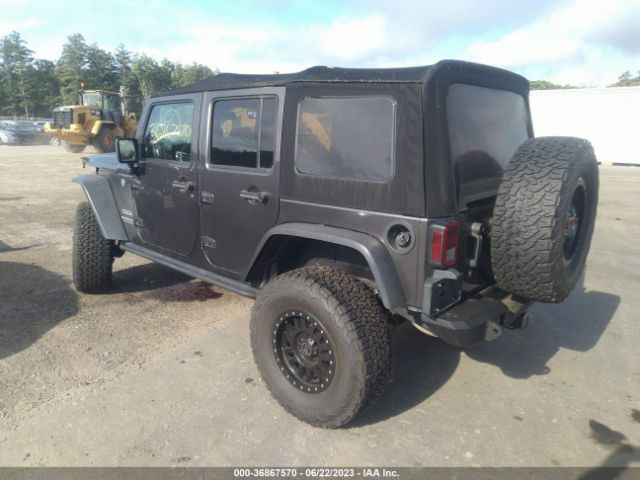 1C4BJWDG2HL503037 Jeep Wrangler Unlimited Sport