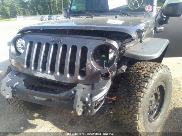 1C4BJWDG2HL503037 Jeep Wrangler Unlimited Sport