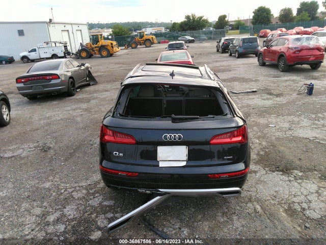 WA1BNAFY6L2048361 Audi Q5 Premium Plus