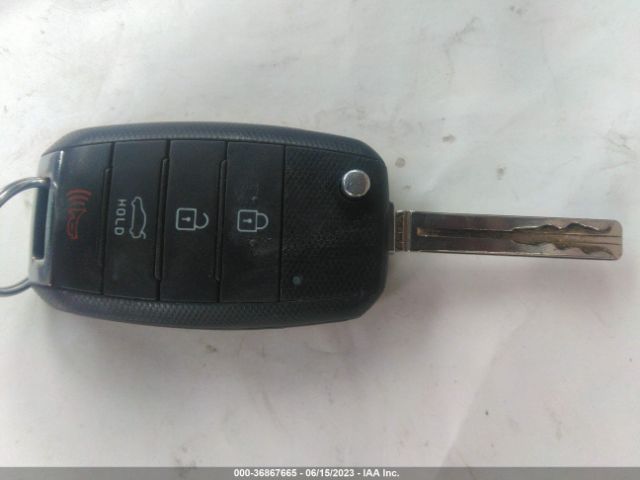 KNAGM4A73F5534592 KIA Optima Lx