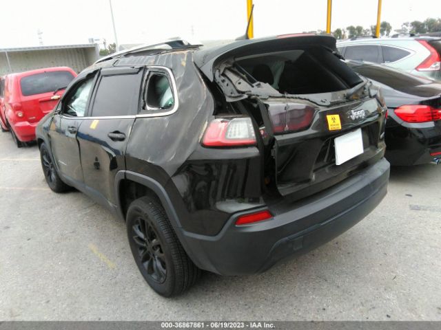 1C4PJLCB2KD222335 Jeep Cherokee Latitude