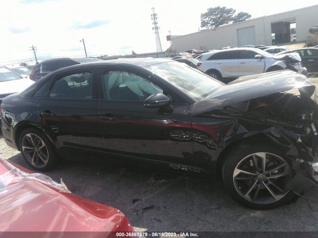 WAUGMAF4XKN015045 Audi A4 Premium/titanium Premium