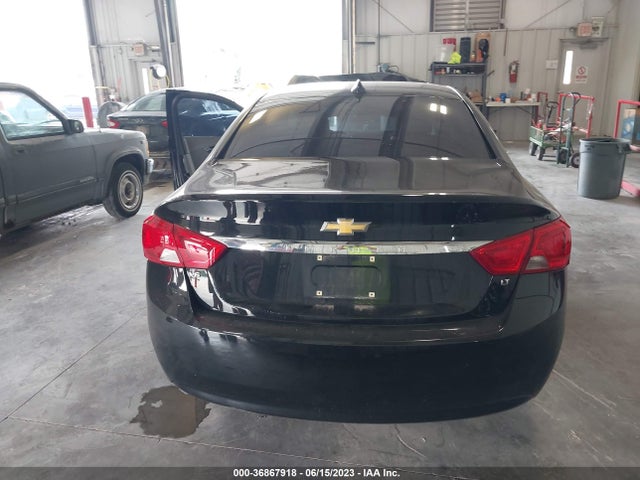 Chevrolet IMPALA LT 2018 2G1105S39J9168891 Image 8