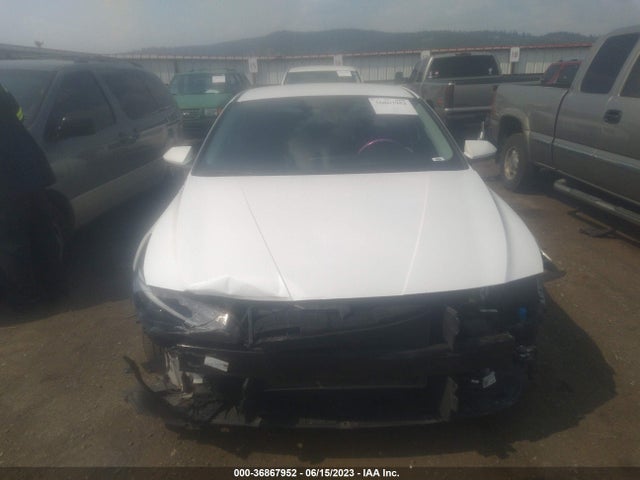 2022 HYUNDAI ELANTRA SEL VIN: 5NPLM4AGXNH072192