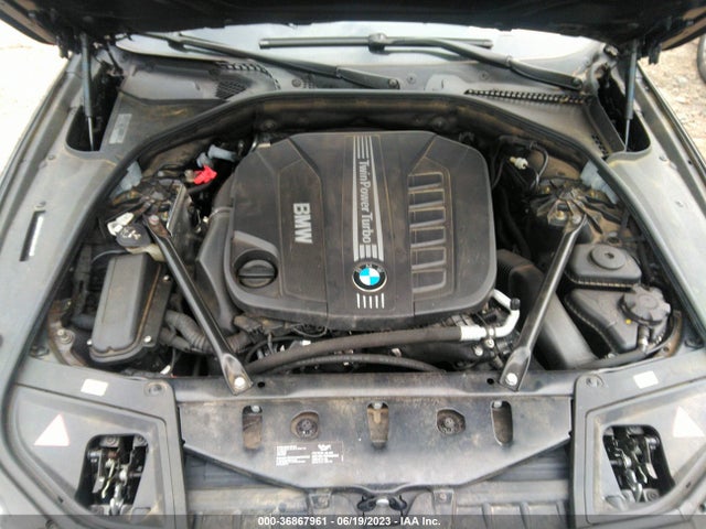 BMW 5 Series 535d Xdrive 2014 WBAFV3C5XED684265 Image 10