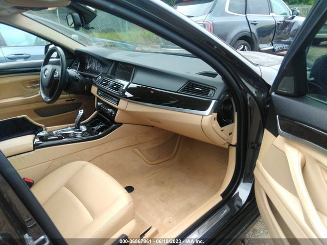 BMW 5 Series 535d Xdrive 2014 WBAFV3C5XED684265 Image 5