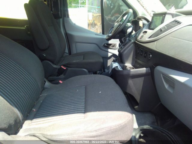 1FBZX2ZM4HKA25735 Ford Transit Wagon Xl/xlt