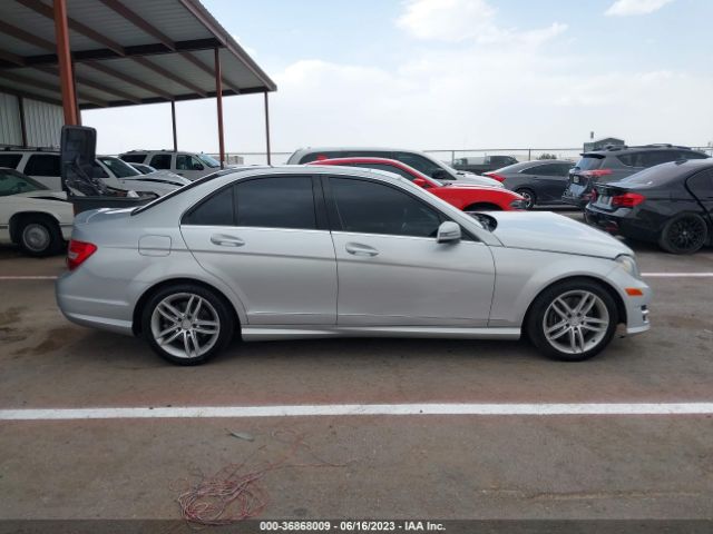 WDDGF8AB5ER317647 Mercedes-Benz C-class C 300