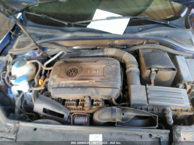1VWAT7A32GC054306 Volkswagen Passat 1.8t S