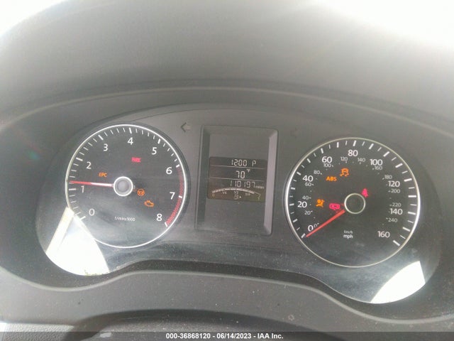 3VWD17AJ9EM235075 Volkswagen Jetta Sedan Se