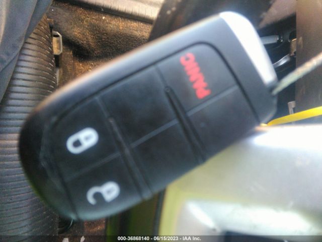 3C4PDCAB3JT295944 Dodge JOURNEY SE