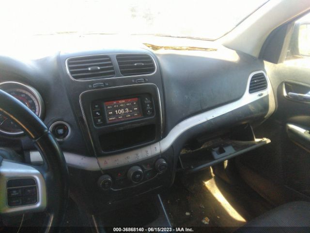 3C4PDCAB3JT295944 Dodge JOURNEY SE