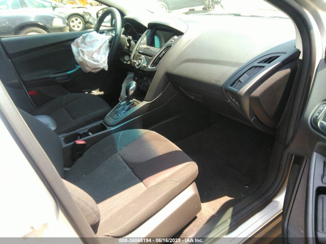 2018 FORD FOCUS SEL VIN: 1FADP3M29JL319915