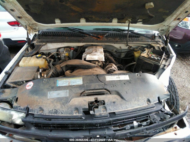 2000 CHEVROLET SILVERADO 1500 LS VIN: 2GCEC19VXY1249701