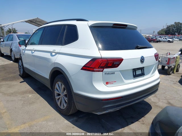 3VV1B7AX6KM181982 Volkswagen TIGUAN S