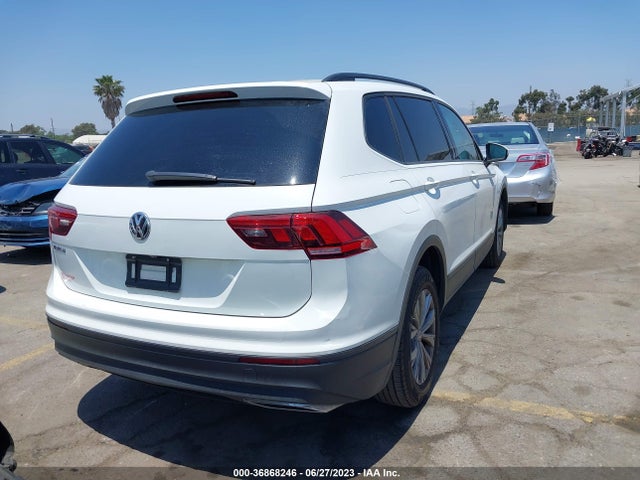 3VV1B7AX6KM181982 Volkswagen TIGUAN S