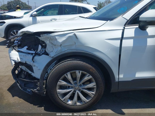 3VV1B7AX6KM181982 Volkswagen TIGUAN S