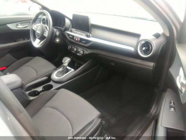 3KPF24AD8PE554840 KIA Forte Lxs