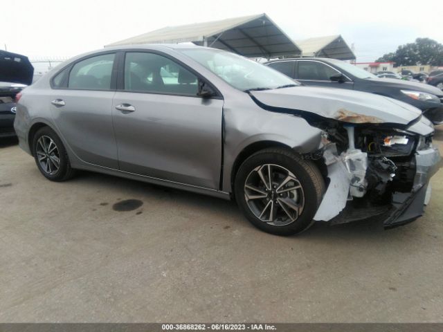 3KPF24AD8PE554840 KIA Forte Lxs