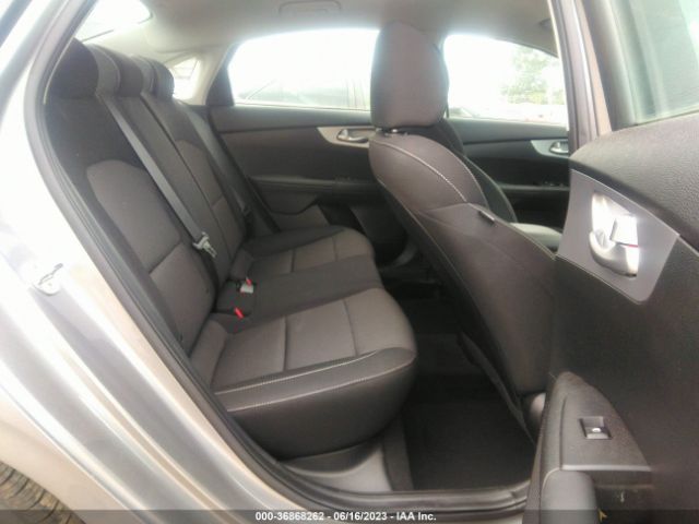 3KPF24AD8PE554840 KIA Forte Lxs