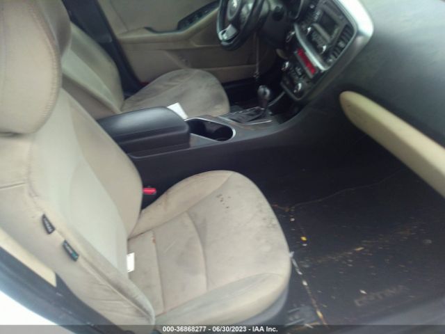 KNAGM4AD2E5071820 KIA Optima Hybrid Lx
