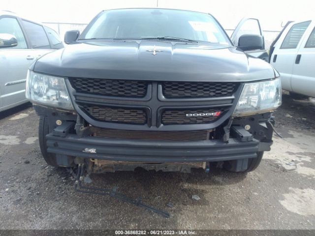 3C4PDCBB8KT856901 Dodge JOURNEY SE