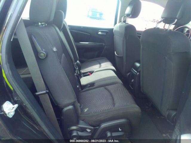 3C4PDCBB8KT856901 Dodge JOURNEY SE