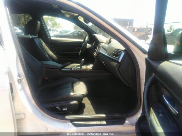 WBA8E1G52GNT36707 BMW 3 Series 320i
