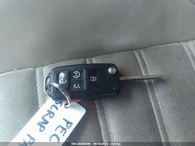 1VWCN7A3XEC050178 Volkswagen Passat Tdi Sel Premium