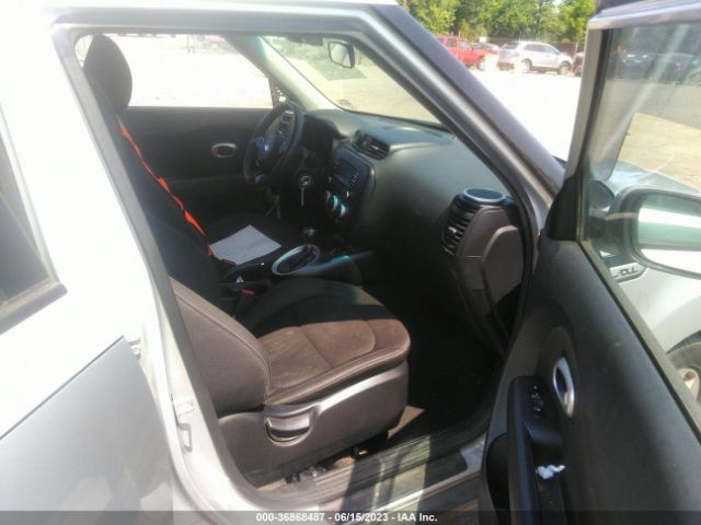 KNDJN2A29G7862958 KIA Soul Base