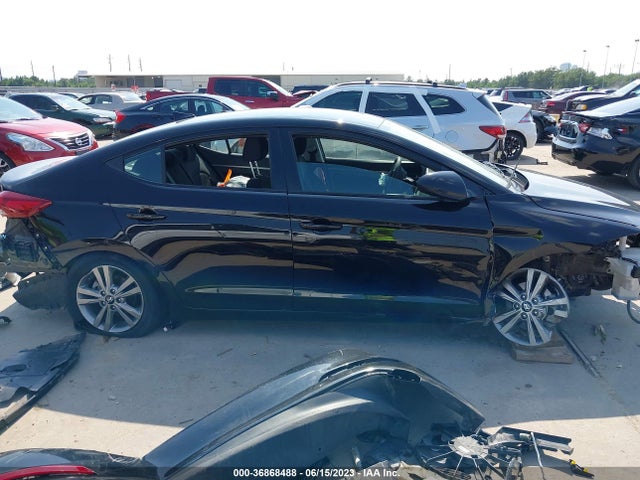 Hyundai ELANTRA SEL 2018 5NPD84LF5JH273621 Image 13