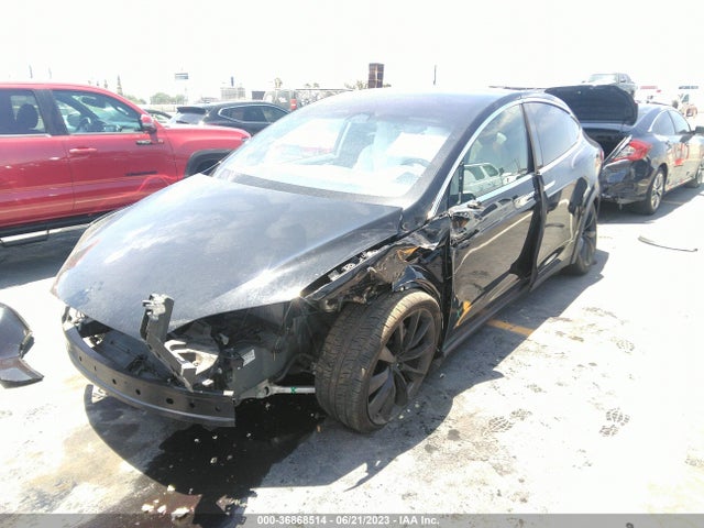 Tesla Model X 75d/100d/p100d 2018 5YJXCBE2XJF121567 Image 2