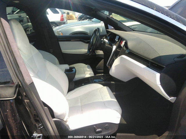 Tesla Model X 75d/100d/p100d 2018 5YJXCBE2XJF121567 Image 12
