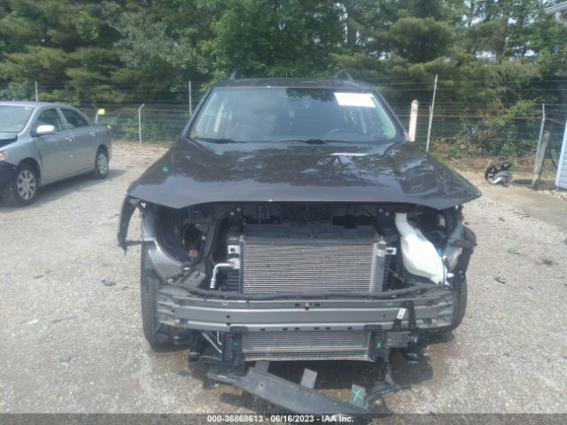 1GKKNXLS2KZ281558 GMC Acadia Denali