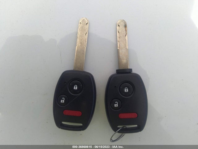 2008 HONDA CIVIC SDN LX VIN: 2HGFA165X8H330835