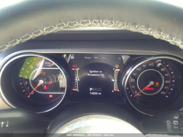 1C4HJXEN2NW110176 Jeep Wrangler Unlimited Sahara