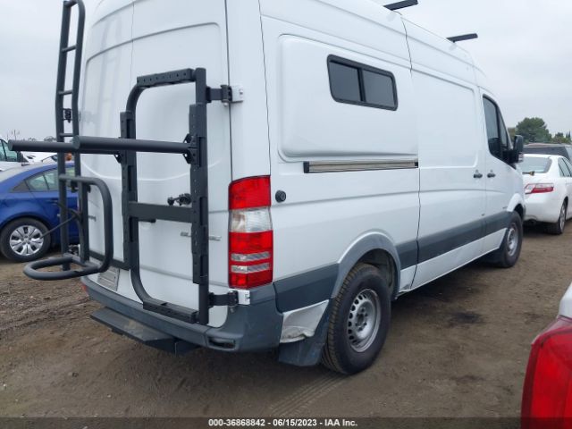 WD3PE7DC7FP120630 Mercedes-Benz SPRINTER CARGO VANS