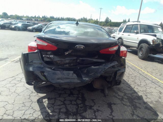 KNAFK4A67F5332590 KIA FORTE LX