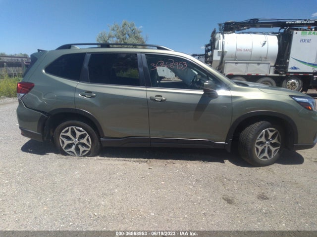 JF2SKAJC8LH568134 Subaru Forester Premium