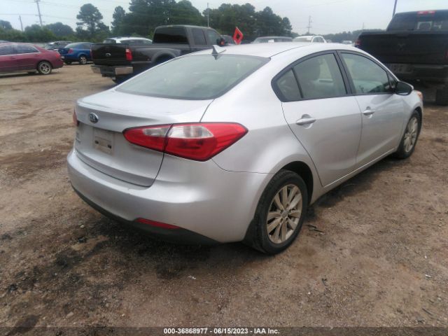KNAFX4A69E5177430 KIA FORTE LX