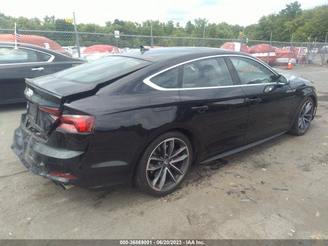 WAUB4CF53JA131711 Audi S5 Sportback Premium Plus