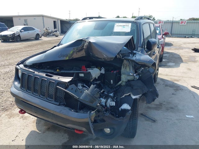 ZACNJBC1XKPK06245 Jeep Renegade Trailhawk