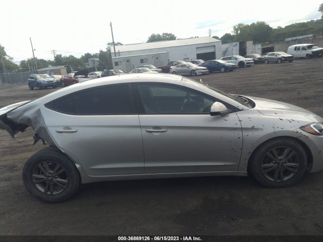 2018 HYUNDAI ELANTRA SEL VIN: 5NPD84LF8JH293927